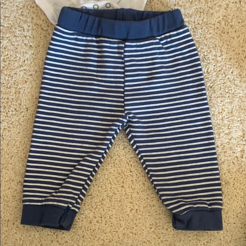 Infant boy bundle - Picture 9 of 11